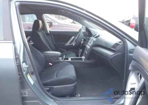 2009 Toyota Camry Se z USA, uszkodzony, nr VIN 4T1BE46K79U820944